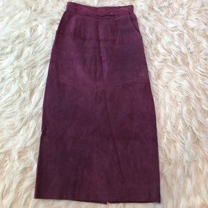 Vintage Jacqueline Farrer purple leather skirt 💜